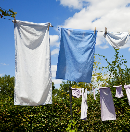 The benefits of using a laundry service for event planners